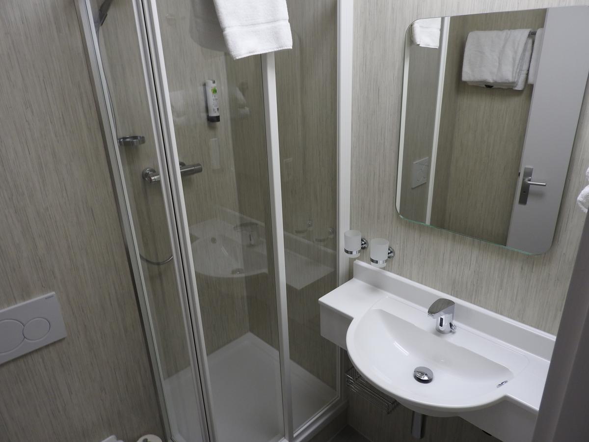 Hotel Anhalt Brehna Bagian luar foto