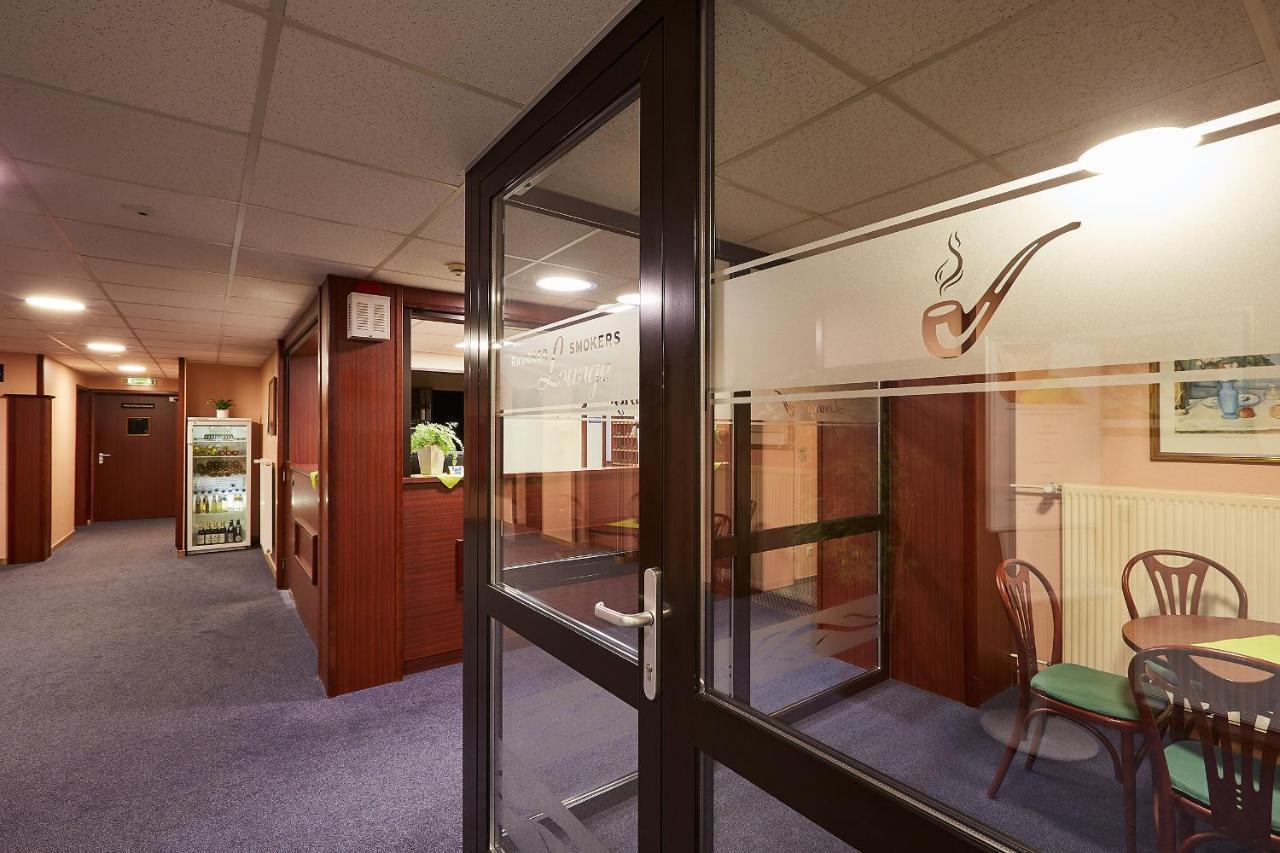 Hotel Anhalt Brehna Bagian luar foto